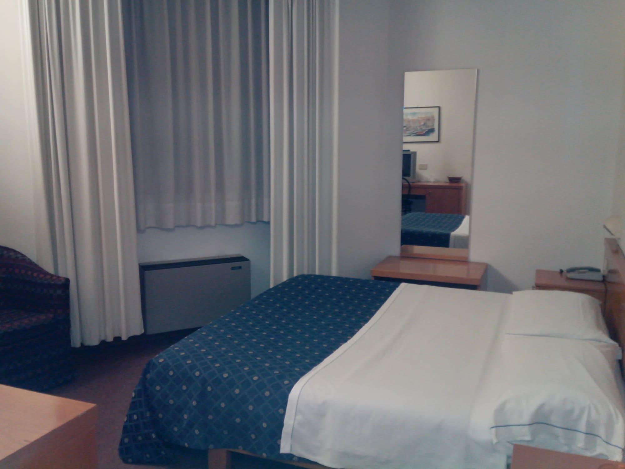 Hotel Niki Tribiano Dış mekan fotoğraf
