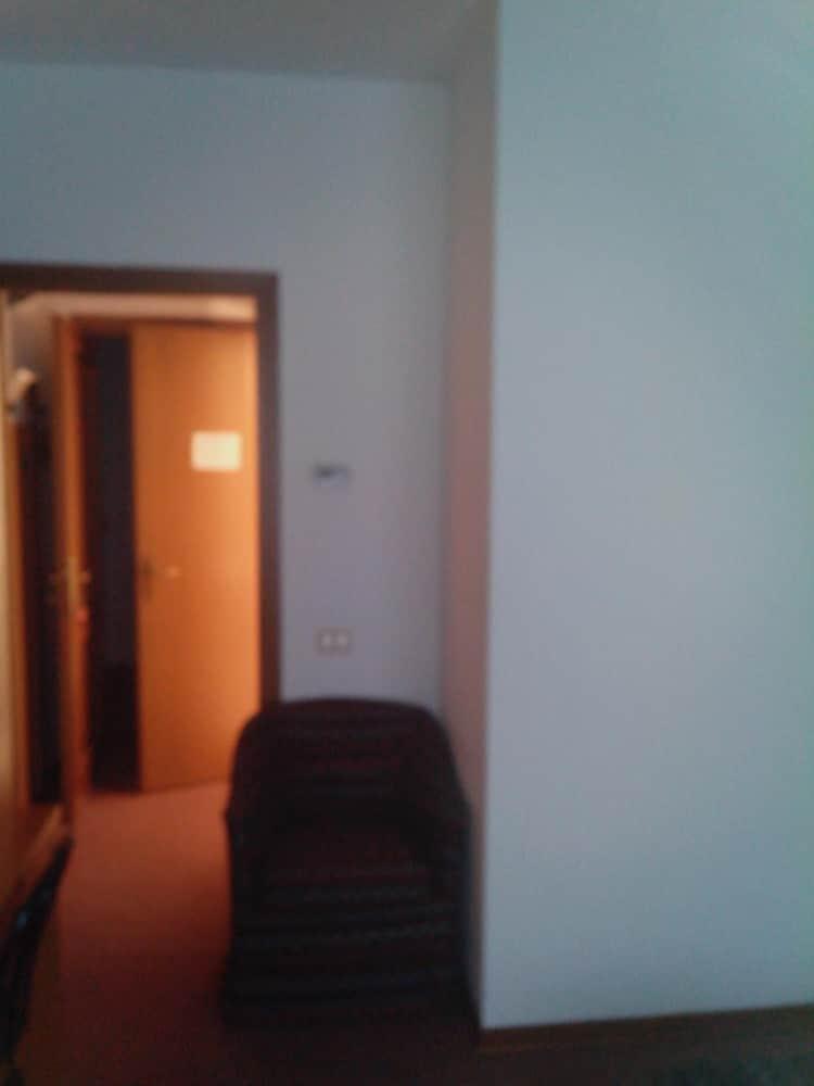 Hotel Niki Tribiano Dış mekan fotoğraf