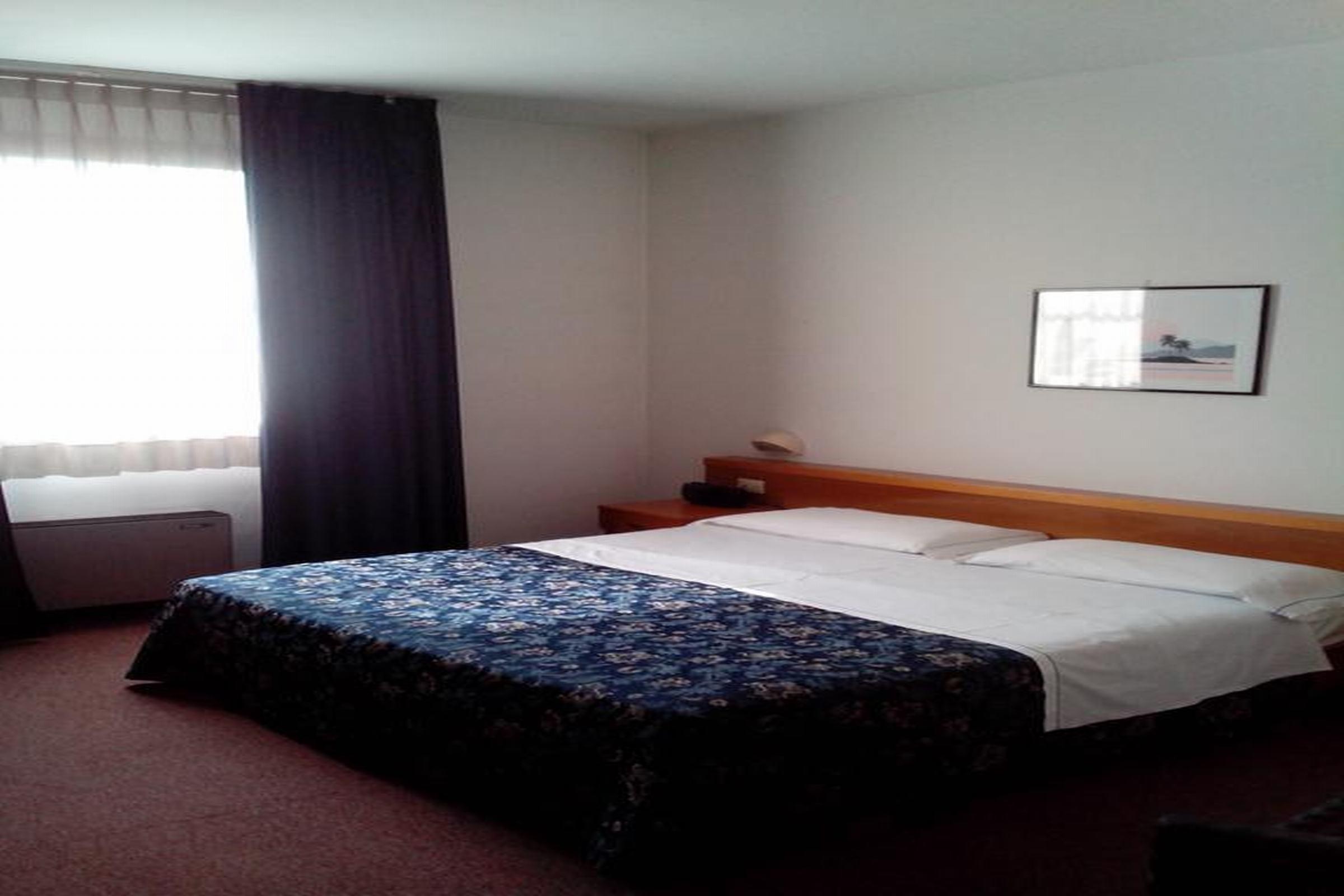 Hotel Niki Tribiano Dış mekan fotoğraf