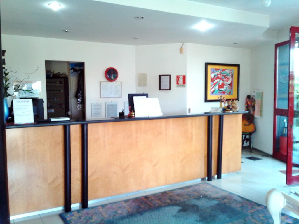 Hotel Niki Tribiano Dış mekan fotoğraf